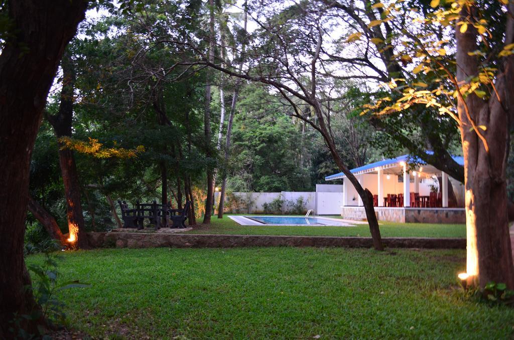 Grand Kalundawa - Dambulla's Hidden Secret Hotel Bagian luar foto
