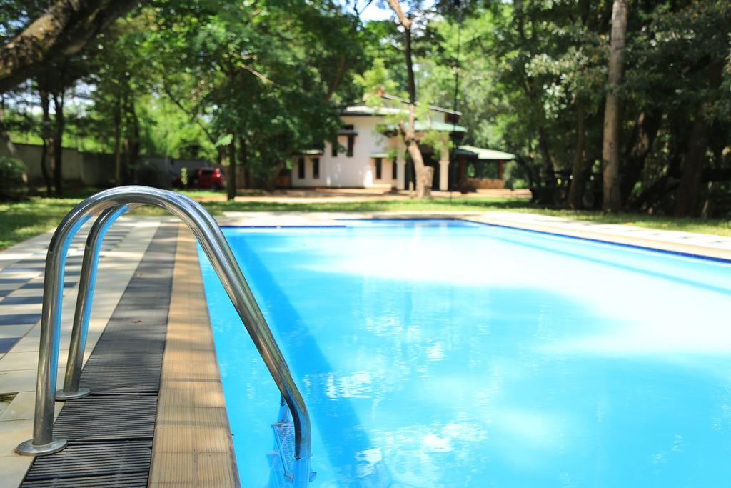 Grand Kalundawa - Dambulla's Hidden Secret Hotel Bagian luar foto