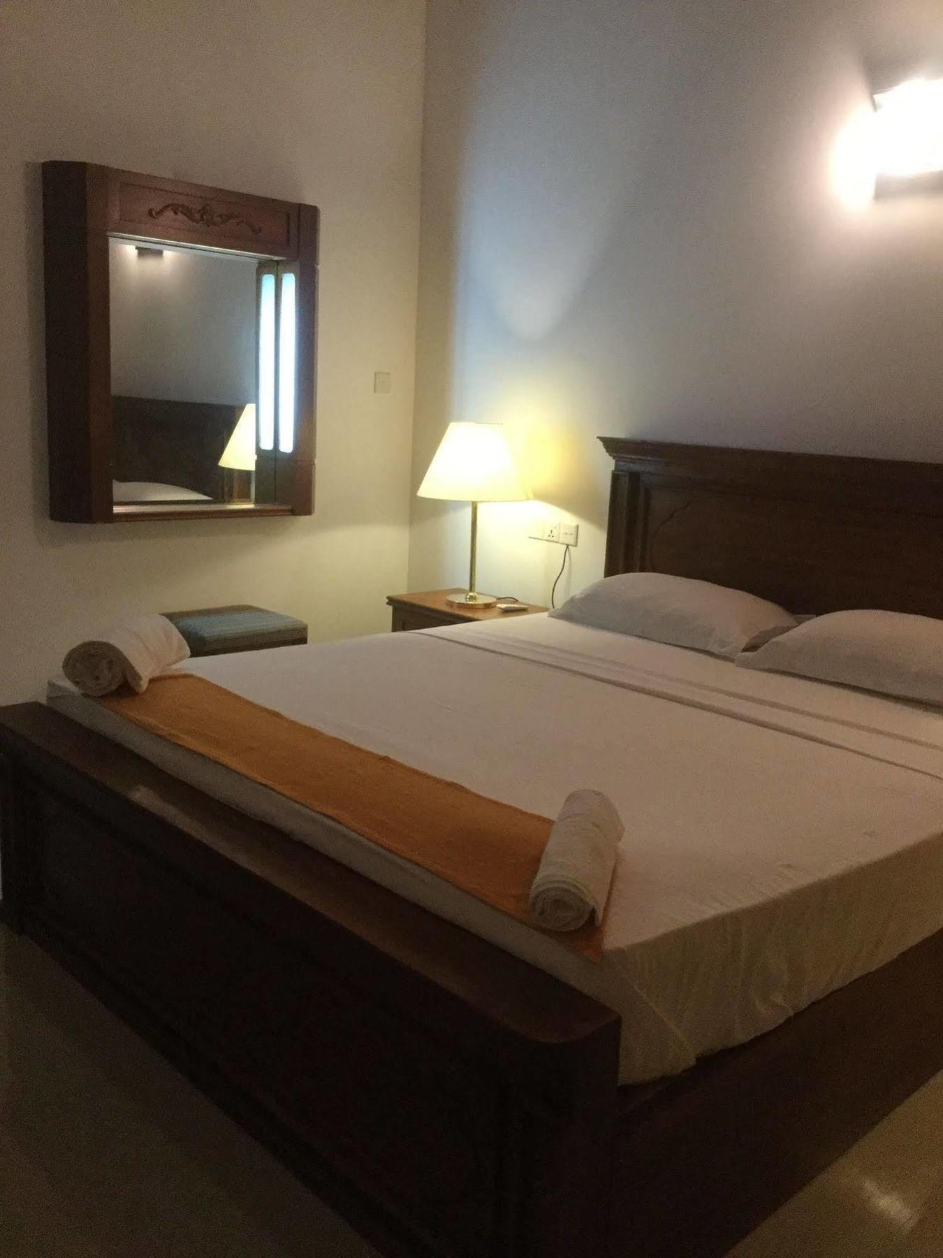 Grand Kalundawa - Dambulla's Hidden Secret Hotel Bagian luar foto