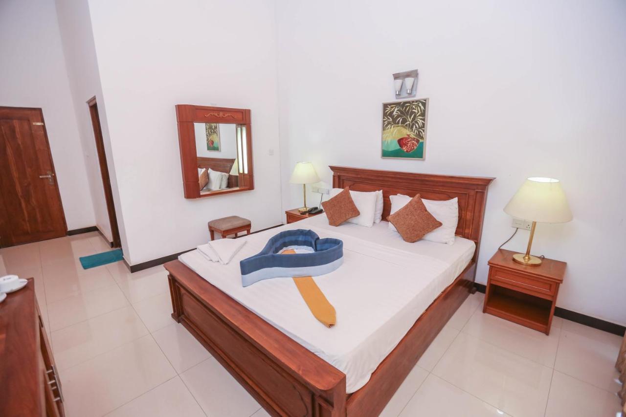 Grand Kalundawa - Dambulla's Hidden Secret Hotel Bagian luar foto